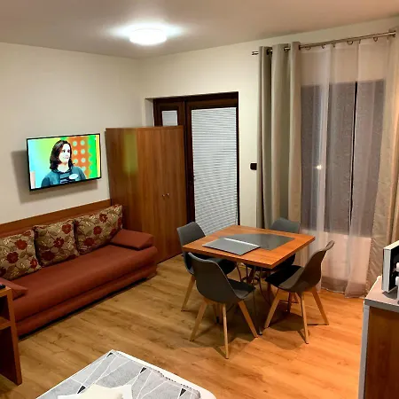 Penzión pre hostí Tulip Cerveny Klastor